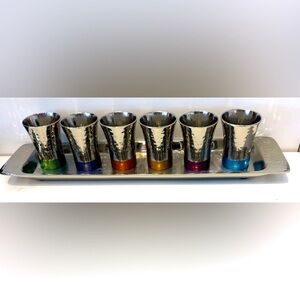 Nickel And Anodized
Aluminum Cordial Set
YAIR EMANUEL